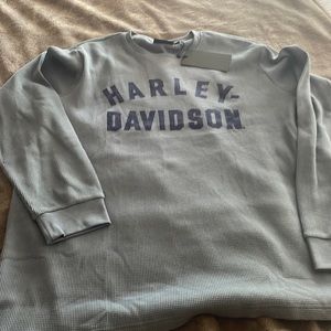 Thermal 3 Xl Harley Davidson. Blue in color , looks grey in photo .